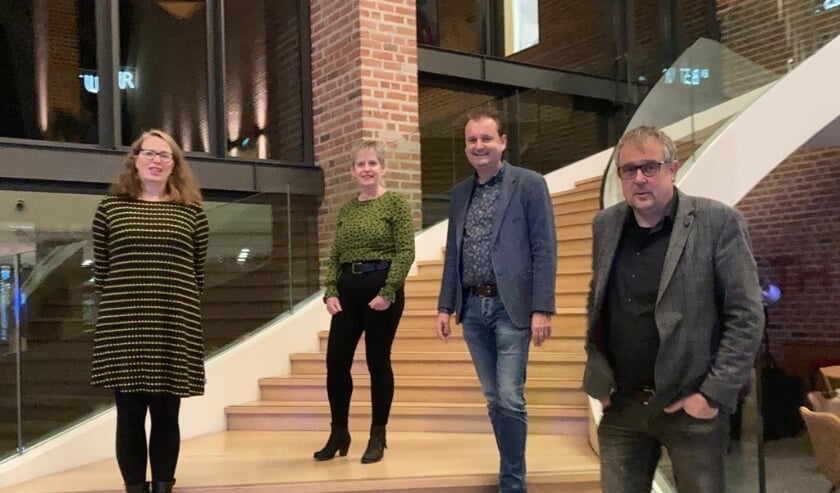 <p>Margreeth, Anja, Roy en Joost hebben zin in de komende verkiezingstijd en de verbinding die zij met hun kiezers kunnen realiseren.</p>