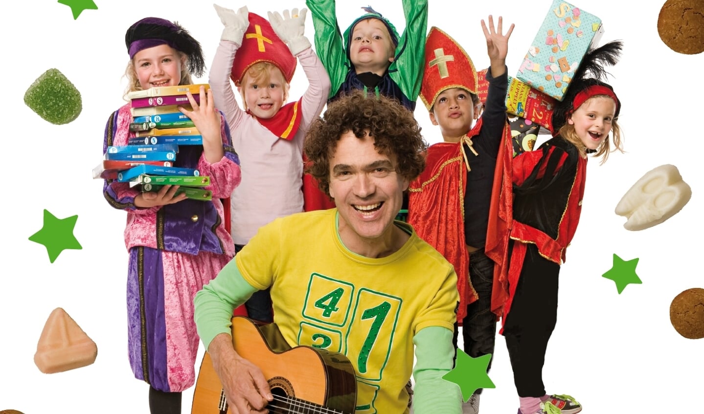 Dirk Scheele geeft een show in sintsferen.