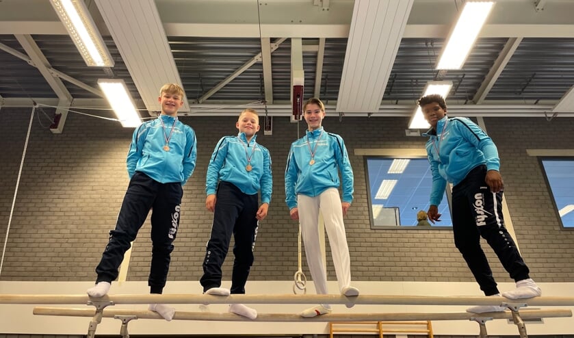 <p class="Fotobijschrift" pstyle="Fotobijschrift">Thabang Mulder, Sven Roenhorst, Maurice Heuver en Bas Leusenkamp behaalden een derde plek in Winterswijk.</p>