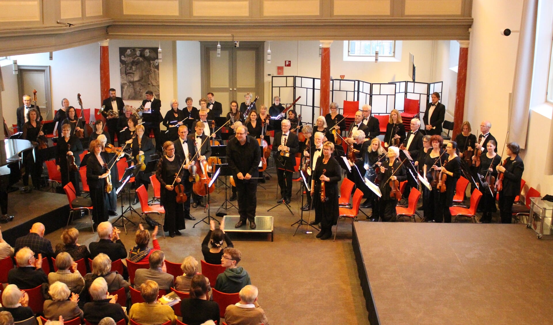 Het Koninklijk Symphonie Orkest Cecilia speelt in De Kandelaar.