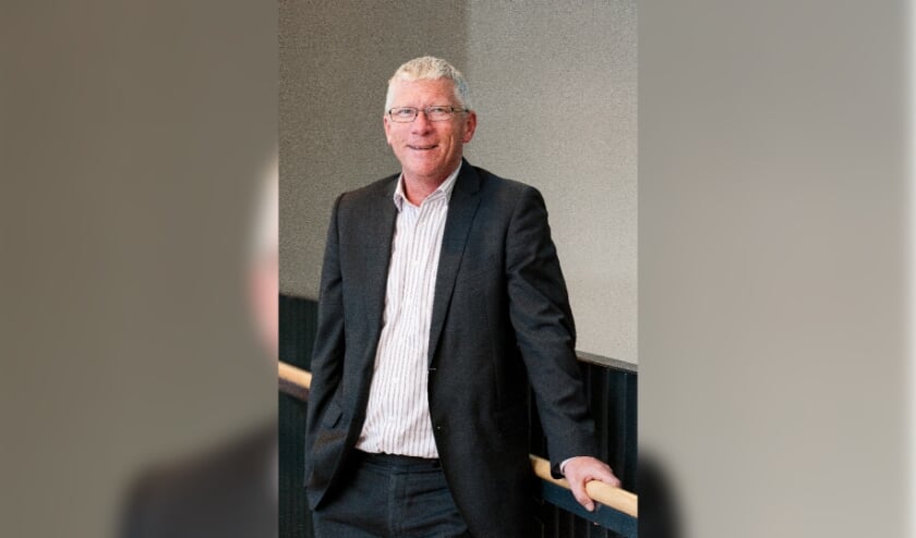 <p>RIJSSEN - CU-fractievoorzitter Jan Berkhoff wil de armoede gericht bestrijden en Excelsior een gezonder hoofdveld geven. </p>
