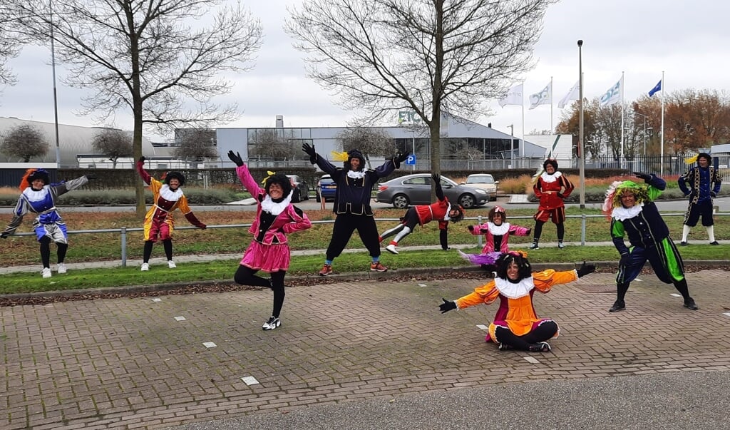 Servus treedt binnenkort op in theater Hof 88 met een vrolijke sinterklaasmusical.