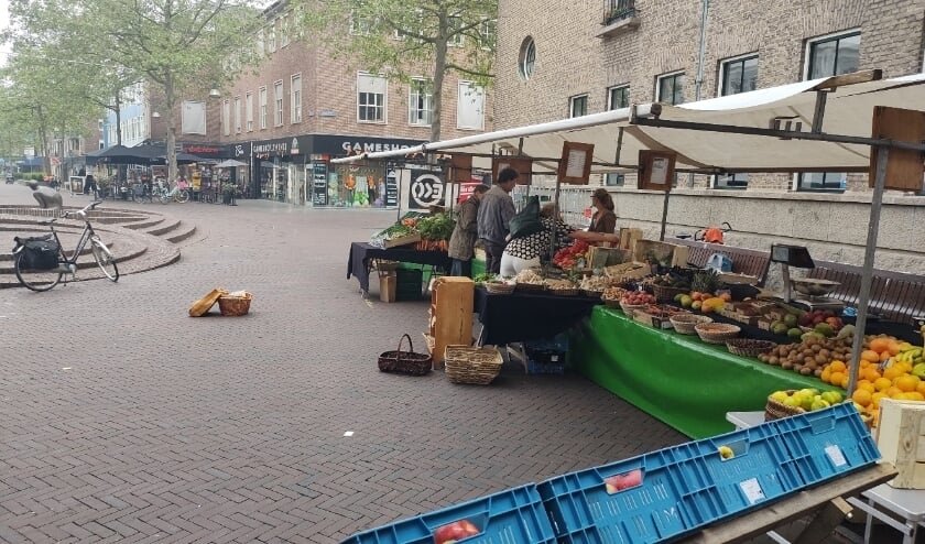 <p>De eerste reacties op de biologische markt voor het stadhuis zijn positief.</p>