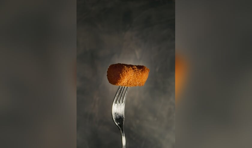 <p>De kroket: het onmisbare stukje gezelligheid.</p>