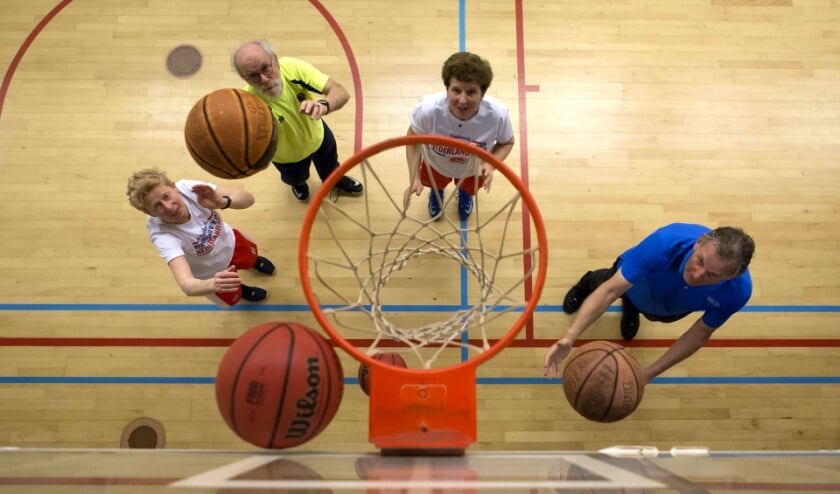 <p>Maak tijdens de OldStars Beweegdag kennis met tal van sporten. Er is voor iedereen wel een juiste keuze.</p>