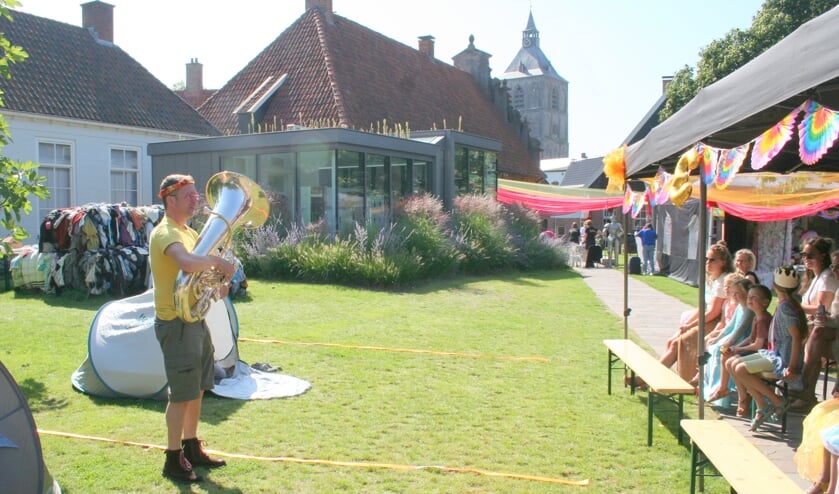 <p>De jeugd genoot zondag volop van het gezellige en vrolijke Paltival in de tuin van het Palthe Huis.</p>