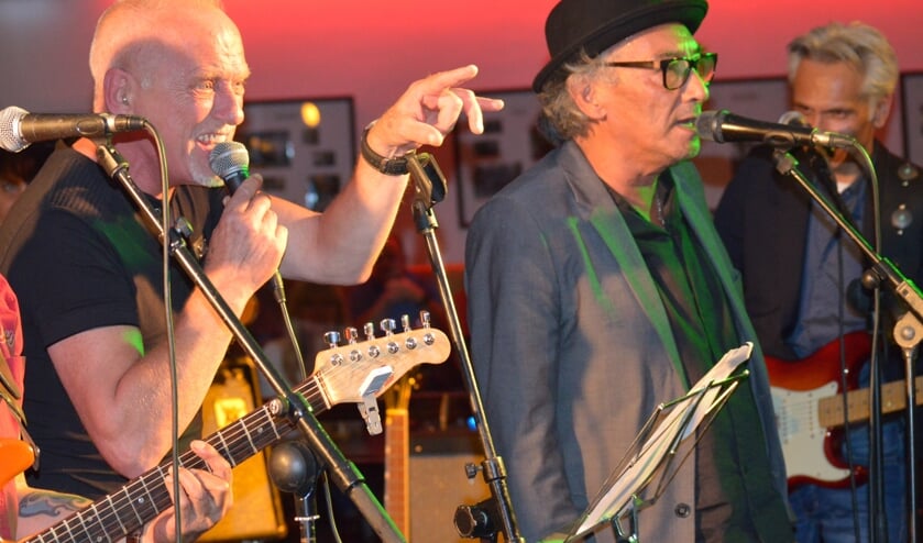 <p>Hans van Captain Midnight en Willy Gout.</p>