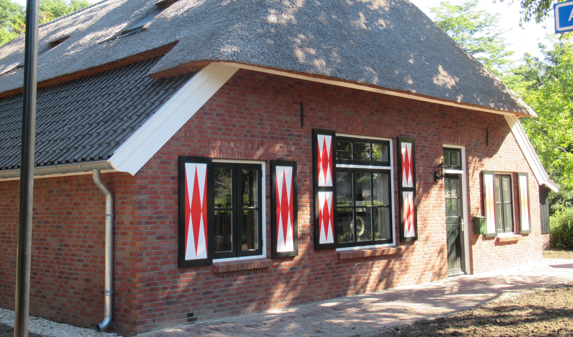 De Hobbyboerderij aan de Oosterhofweg 51 in Rijssen, het onderkomen van de vereniging Hobby en Kunst.