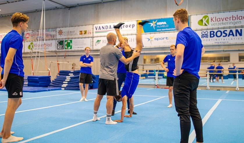 <p>In de IISPA in Almelo krijgen studenten van de ROC opleiding Sport & Bewegen dit schooljaar les.</p>