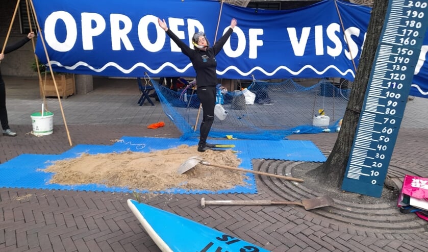 <p>Extinction Rebellion Enschede voert actie tegen het klimaatbeleid.</p>  