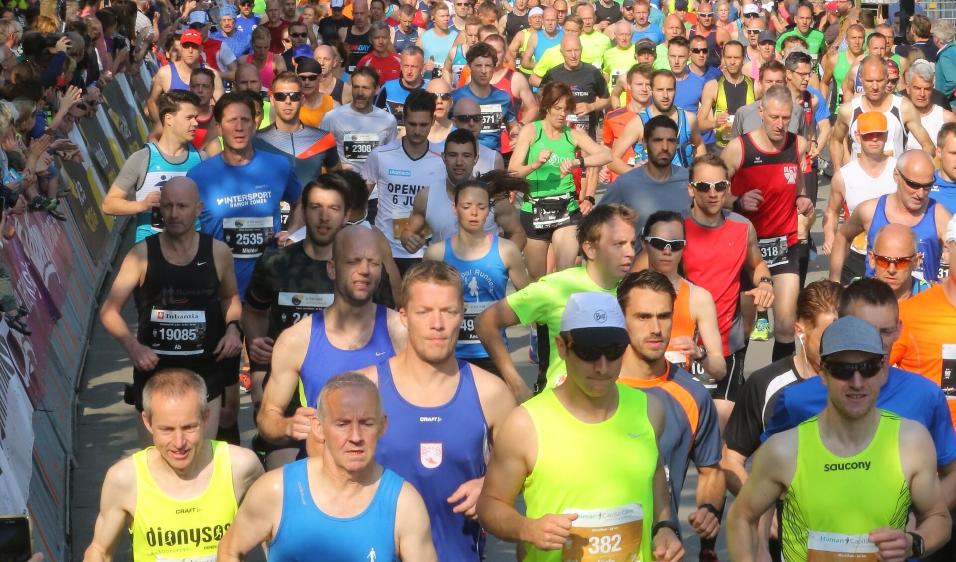 De hele marathon van de Marathon Enschede wordt in 2023 één grote ronde.
