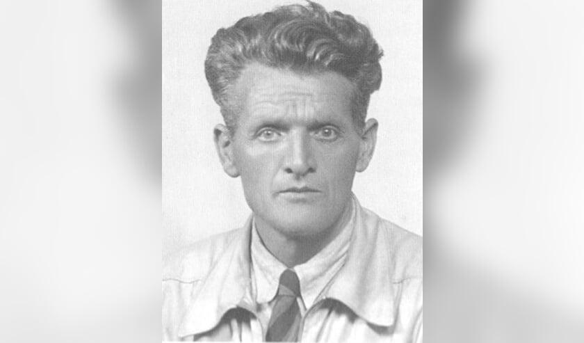 De Hengelose groenteman Jules Haeck (foto) speelde en belangrijke rol in het verzet, geholpen door onder andere Fons Gerard. (uitg. Achtbaan)