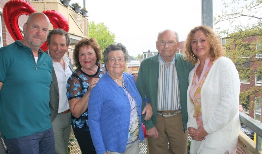 <p>Uiteraard werd het jubileum passend gevierd met de kinderen.</p>