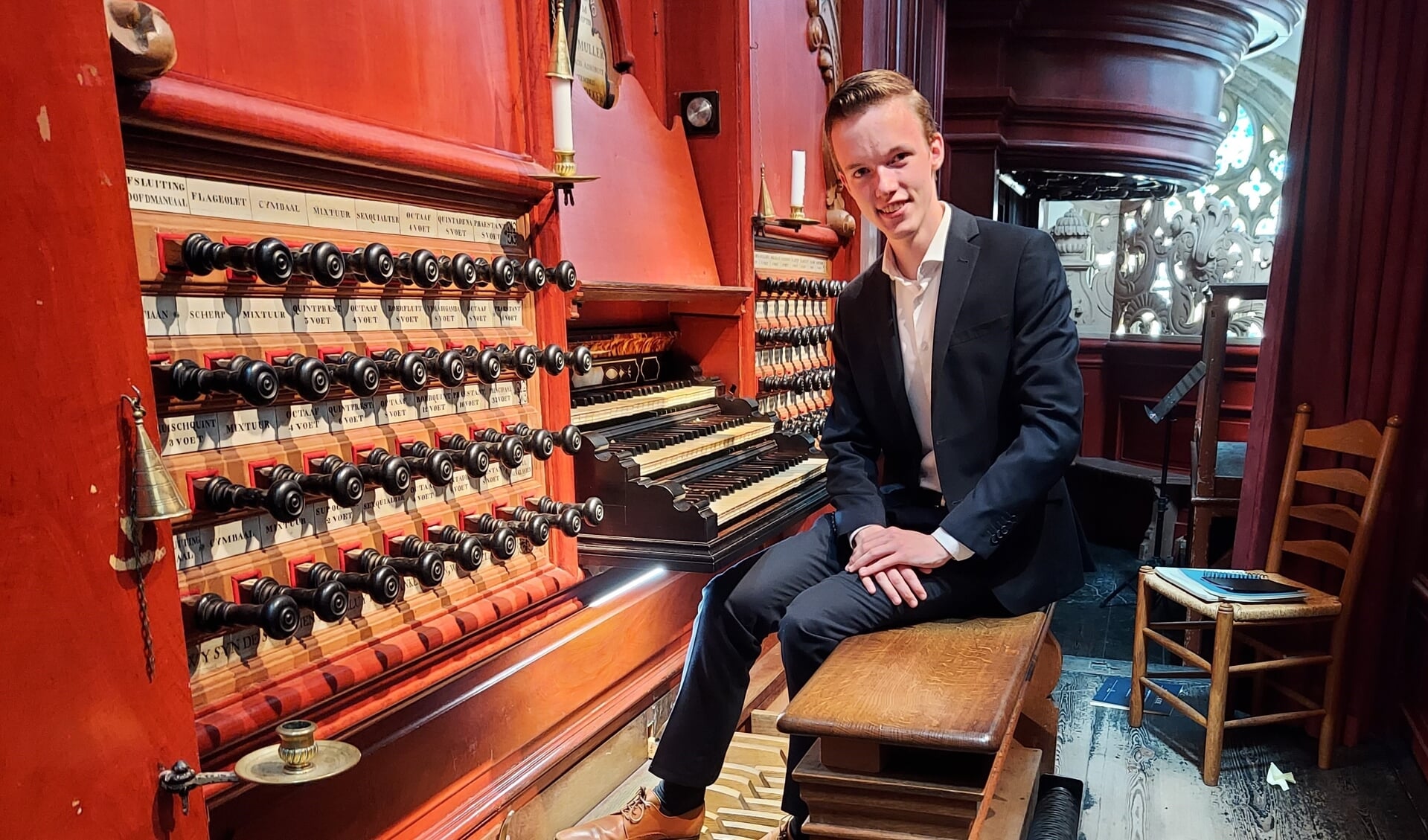 De Bornse organist Maarten Wilmink geeft op 21 mei een optreden in de Kristalkerk in Hengelo. Met een stukje verdieping van het muzikale programma.