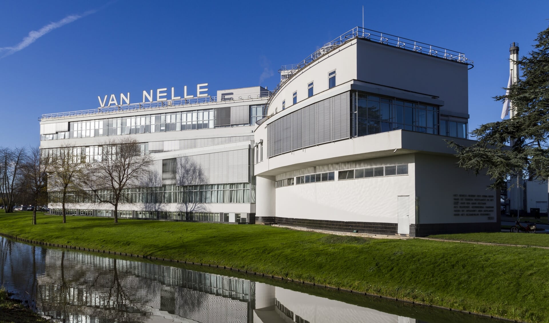 De Van Nellefabriek in Rotterdam staat op de lijst vanwege zijn unieke architectuur.