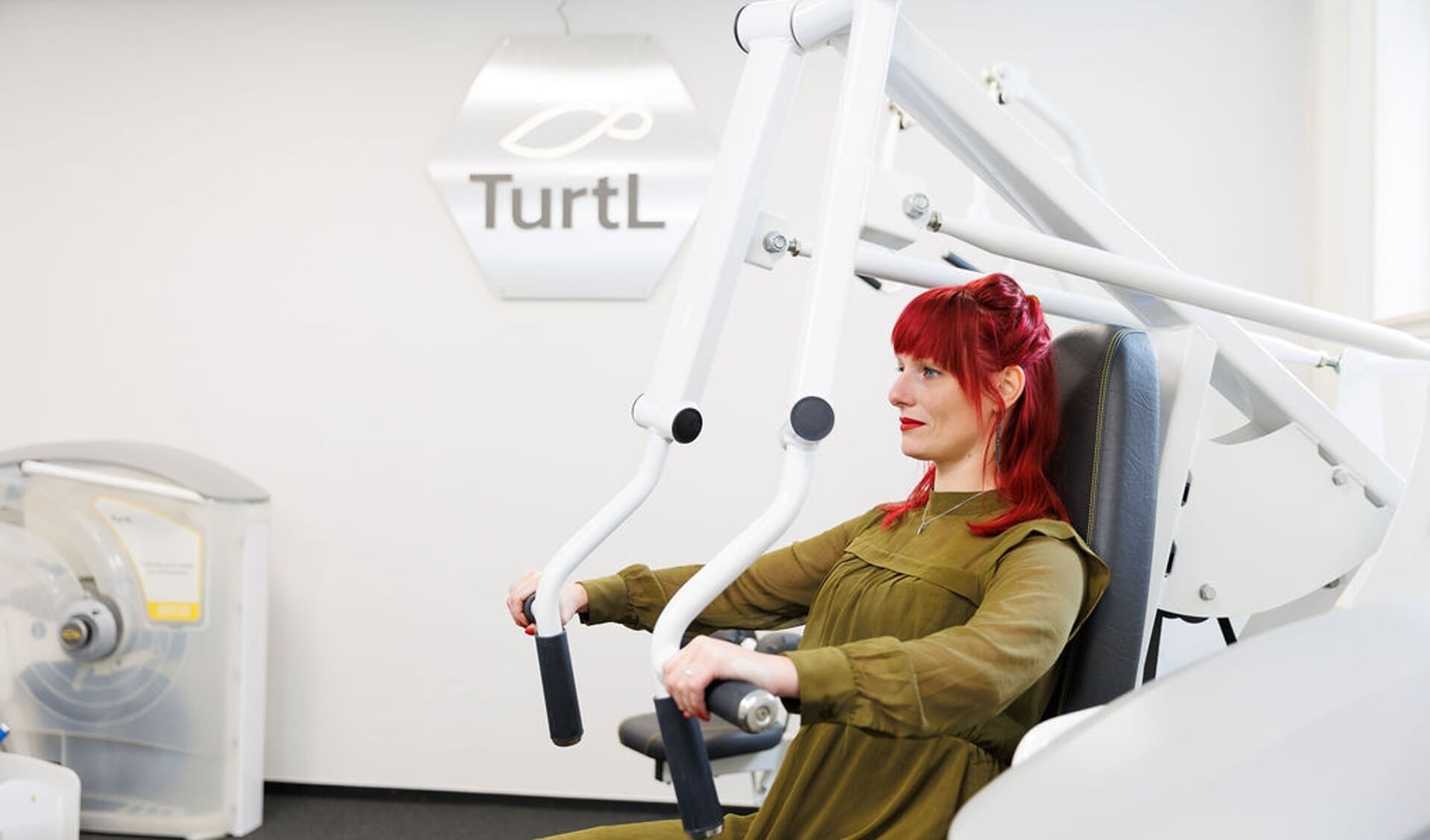 Een bewezen effectieve training in nog geen 20 minuten: TurtL maakt het leuk en makkelijk om te werken aan de vitaliteit. Foto links: oprichter Robert Vervloet