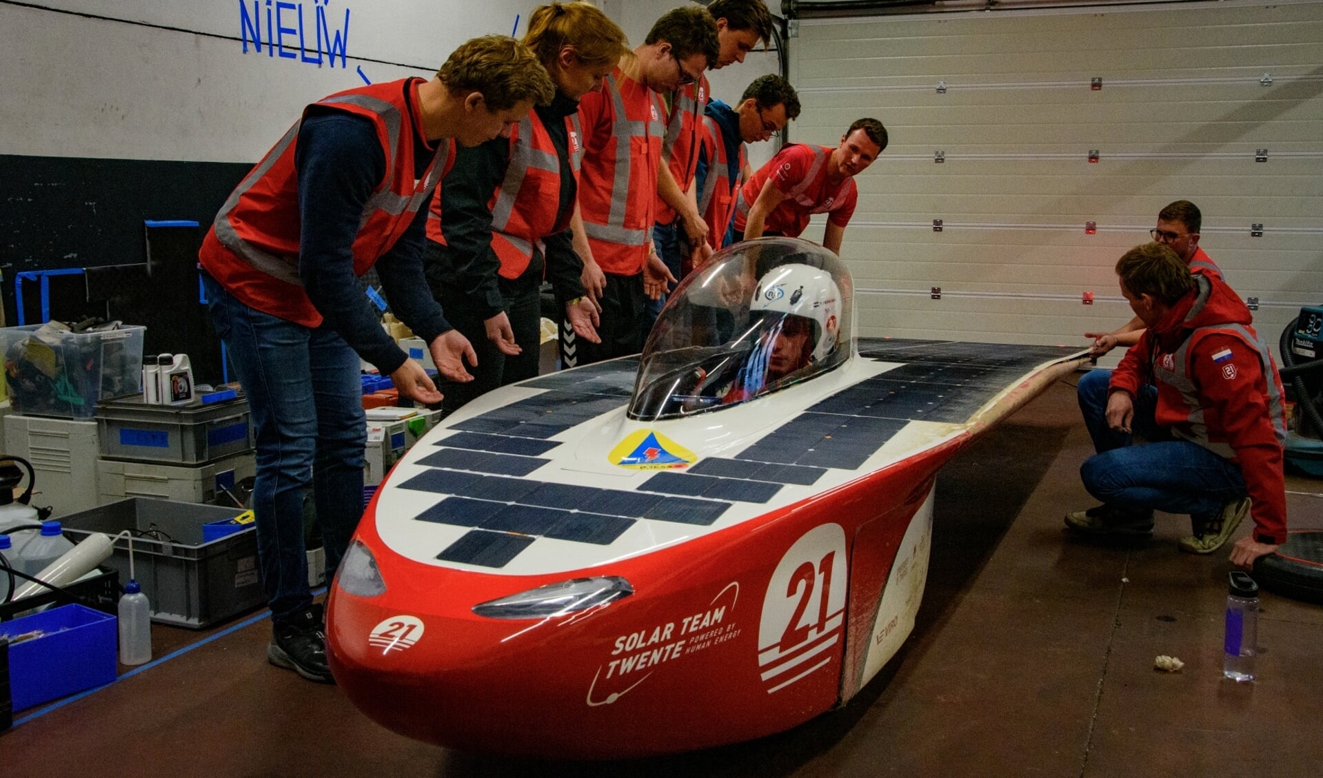 Solar Team Twente bereidt zich voor op Australië.