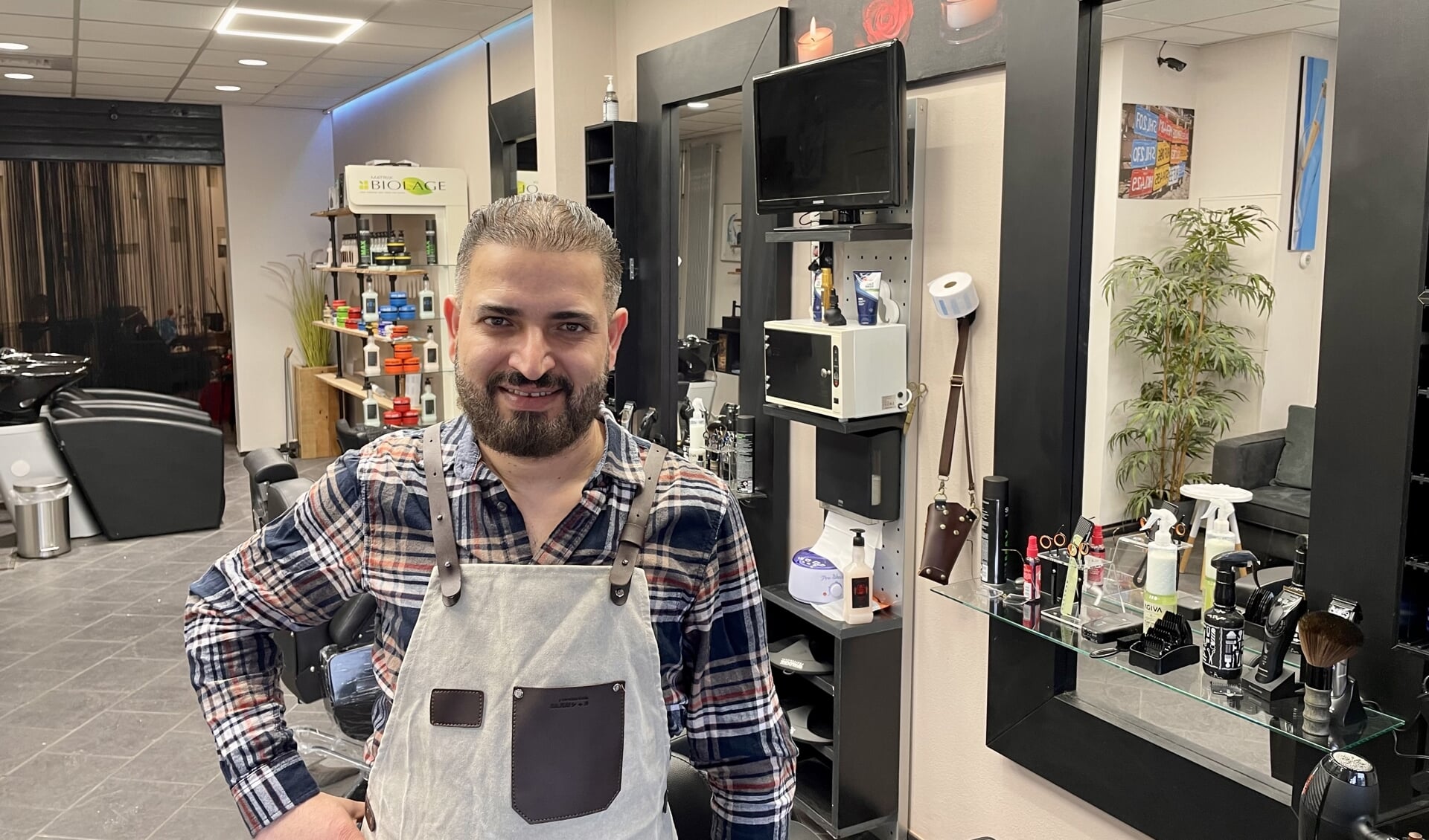 Mohammed Alsalhi verwelkomt u graag bij de Ankido Barbershop aan de Voortsweg 5.