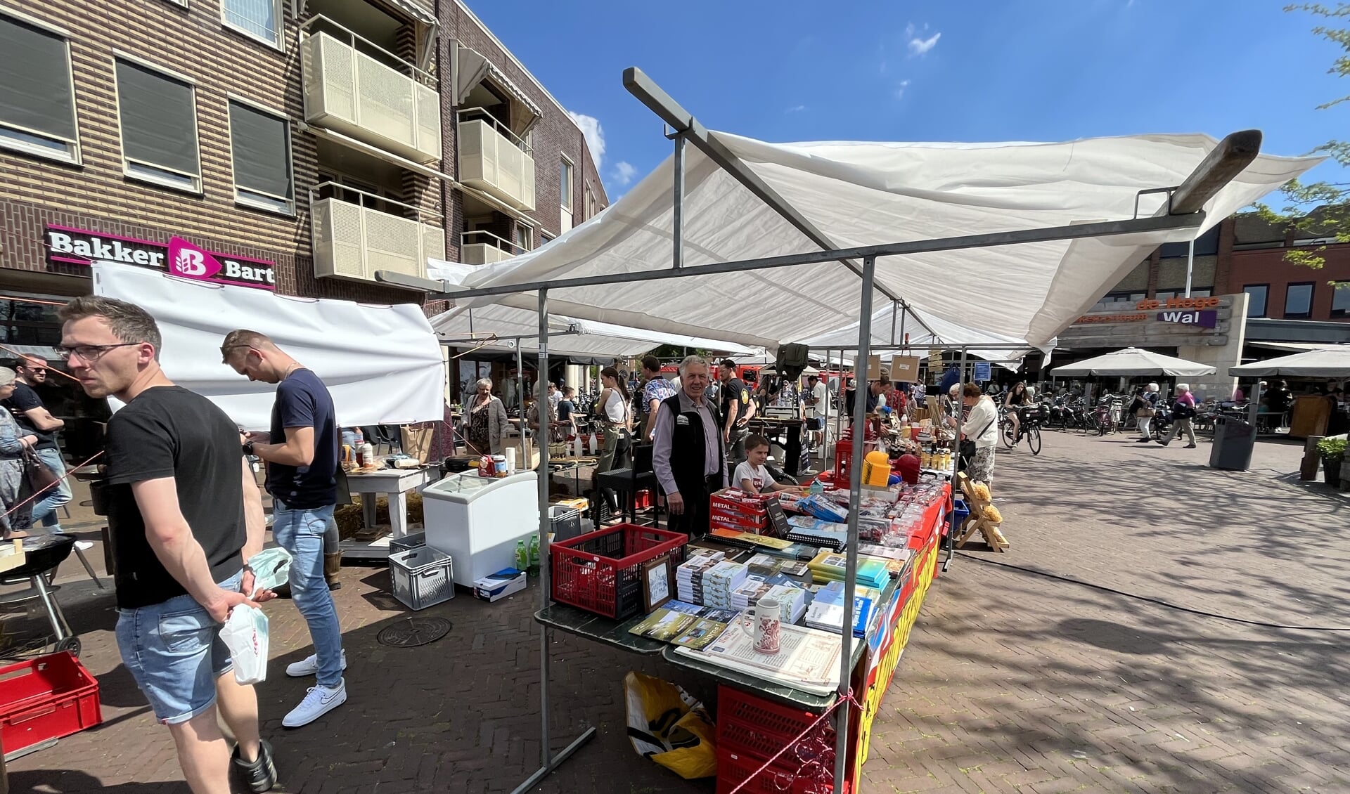 Het publiek wist de weg te vinden naar de Streekmarkt die in het centrum werd gehouden.