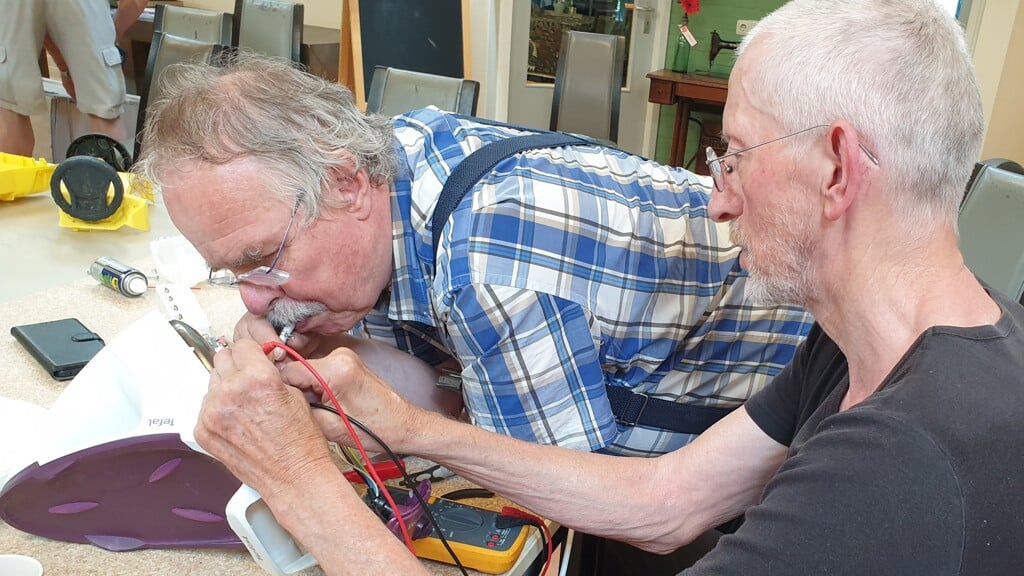 Repair Café de Hagedoorn is vrijdag 30 juni weer open. (Foto: Geert ten Tusscher)