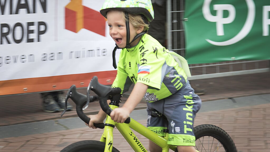 De Dikke Banden Race is terug bij Profronde Almelo.