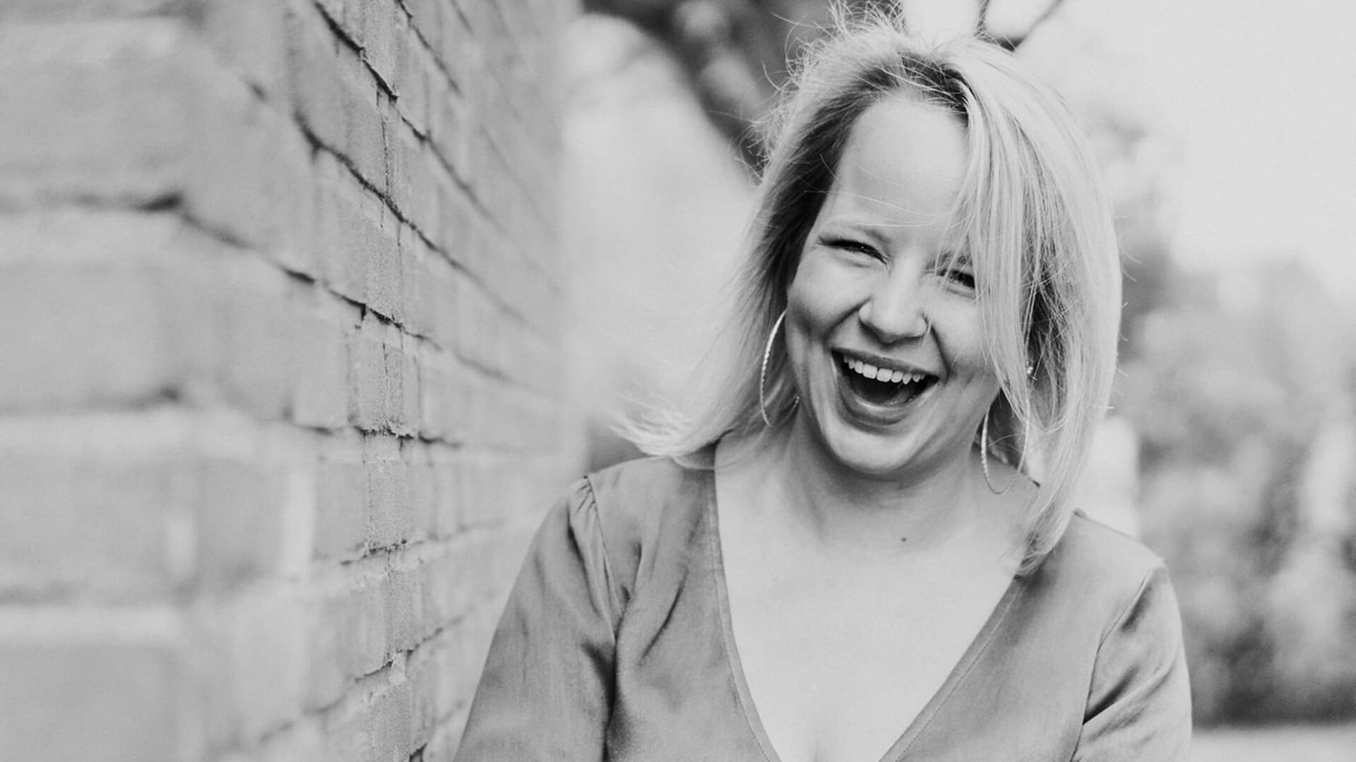 Corine Hofstra