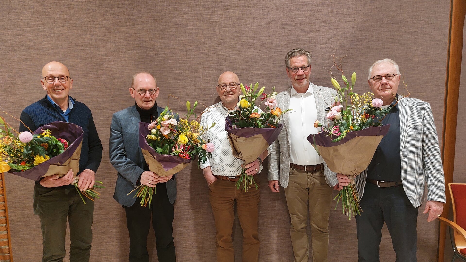 Vlnr: Dick Keizer, Henk Plas, Gerrit Koster, Herman van den Belt, Wim Janssen.