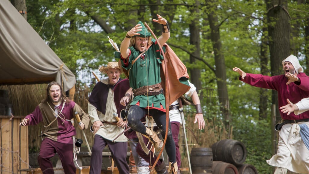 Jaren na de avonturen in Sherwood Forest keert Robin Hood terug.