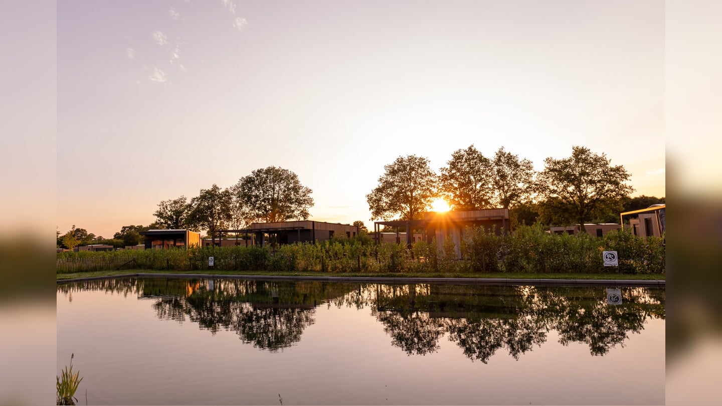 Hofparken biedt recreatiewoningen variërend van een knusse lodge aan het water tot een ruime vakantiewoning met panoramisch uitzicht.