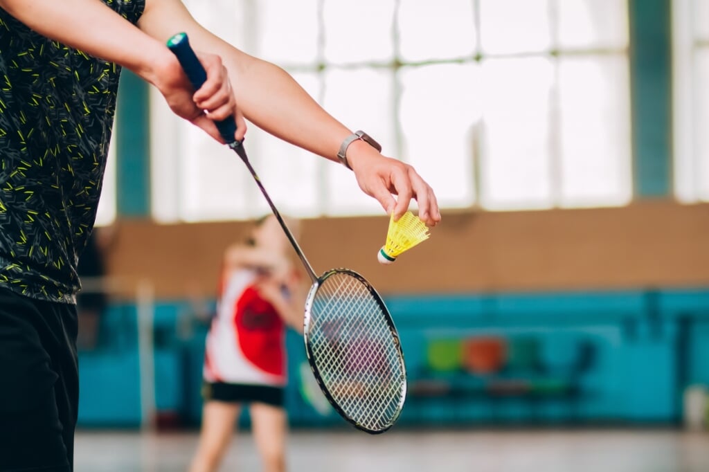 Van badminton tot Fortnite, maar ook voetbal, hockey of trampolinespringen: kinderen kunnen proeven aan veel sporten.