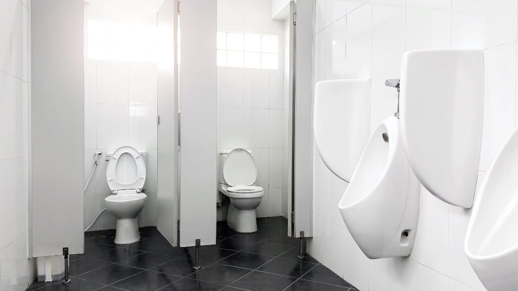 Een schoon en toegankelijk toilet is voor veel mensen geen luxe, maar een bittere noodzaak. In Losser en Oldenzaal is dit goed op orde.