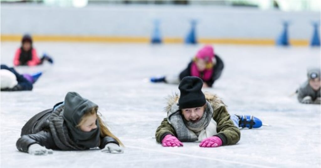 Op diverse locaties openen er weer ijsbanen. Op IJsbaan Twente vindt op 27 november de Family Fun dag plaats. 