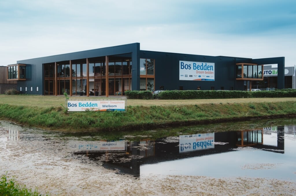 Bos Bedden Nijverdal heeft een Auping studio van maar liefs 400 m2.