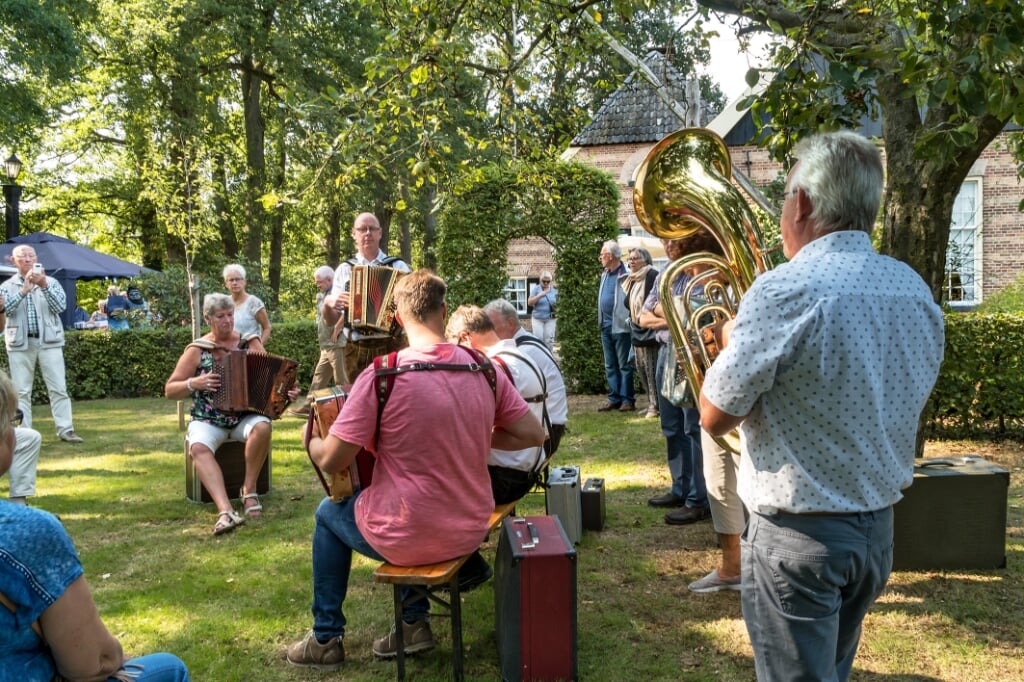 Het gaat weer erg gezellig worden bij het Folklore Festival bij museumboerderij Wendezoele.