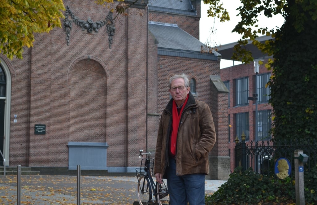 Rijssenaar Wim Vlogtman (83) brengt zijn derde boek uit. 