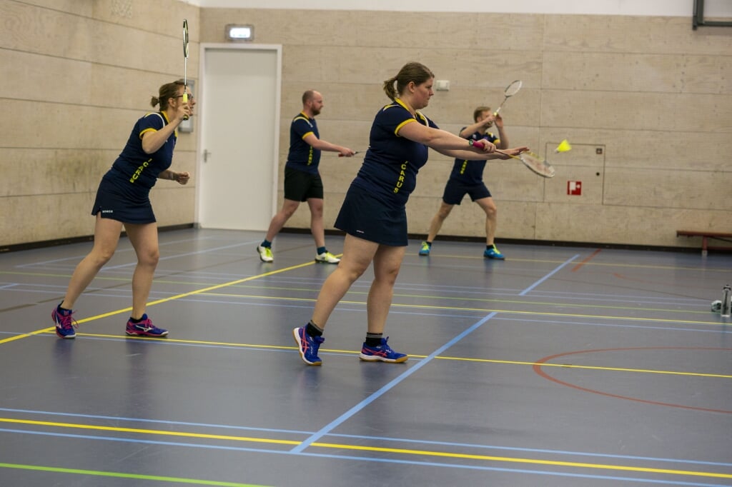Maak ook kennis met badminton bij Icarus in Oldenzaal.