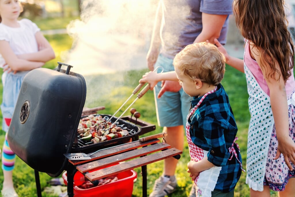 Let ook zeker goed op kinderen rond de barbecue; ze kunnen snel gewond raken of een barbecue omver lopen.