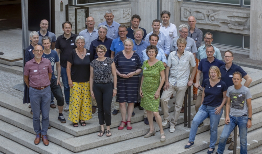 Auteurs en redactieleden van boekproject Verhaal van Gelderland, (foto: R.U. Kleering van Beerenbergh van de provincie Gelderland)  
