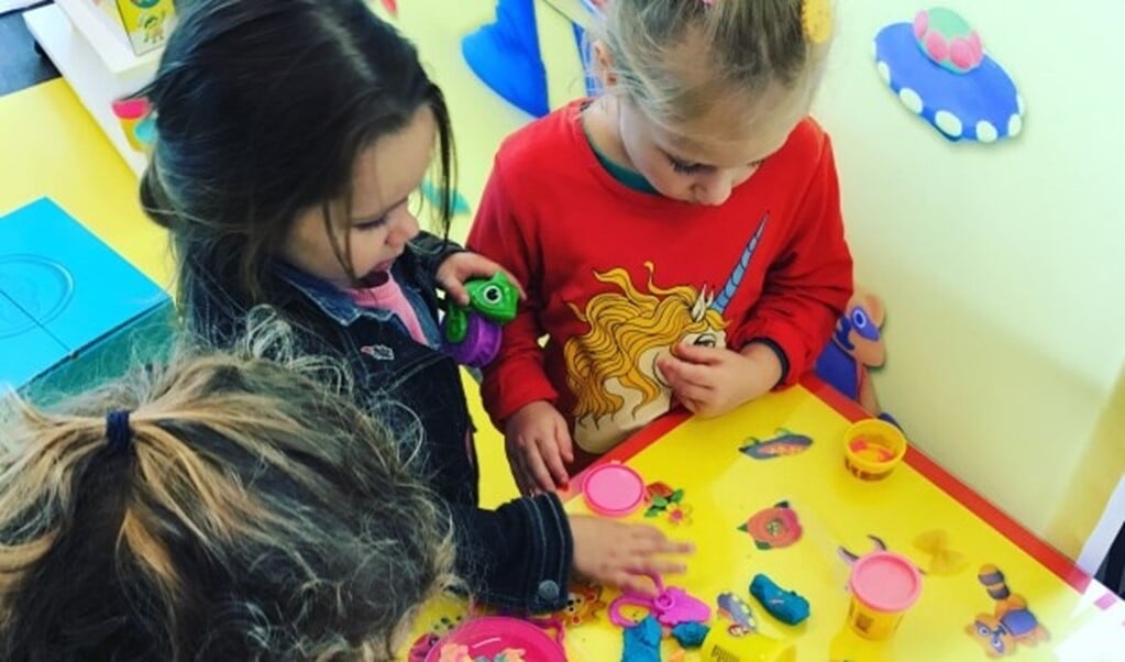 Play-Doh verjaardag Intertoys op Zuidplein - Adverteren Rotterdam De Havenloods | Krant en Online