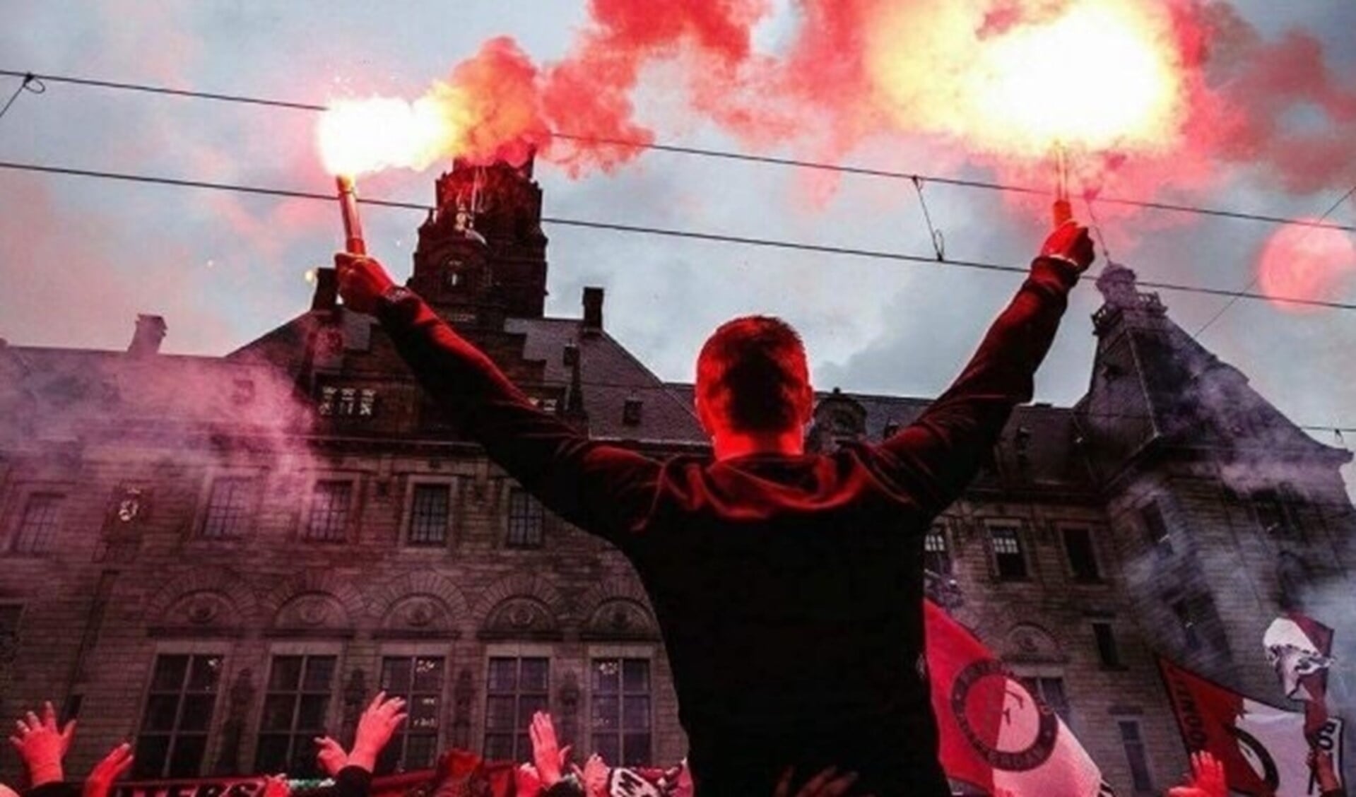 14 mei staat bij menig Feyenoordsupporter nog op het netvlies gebrand. Hoe anders staat Feyenoord er een half jaar later voor. (Foto: Mitchell van Gastel)