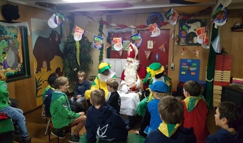 Sint met de bevers en welpen