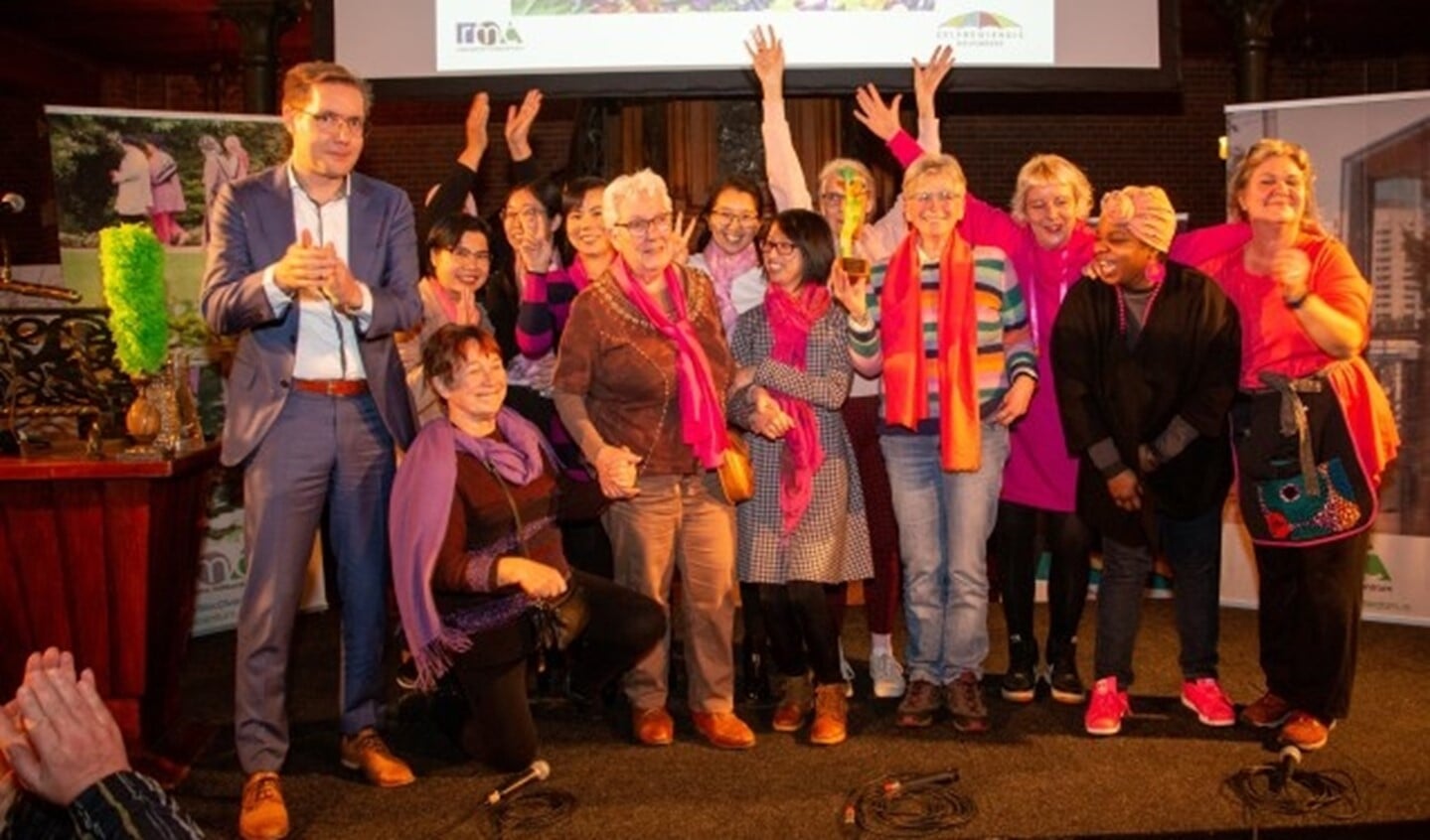 Groene Vogel vrijwilligerprijs voor het Zelfregiehuis en de Roze Brigade