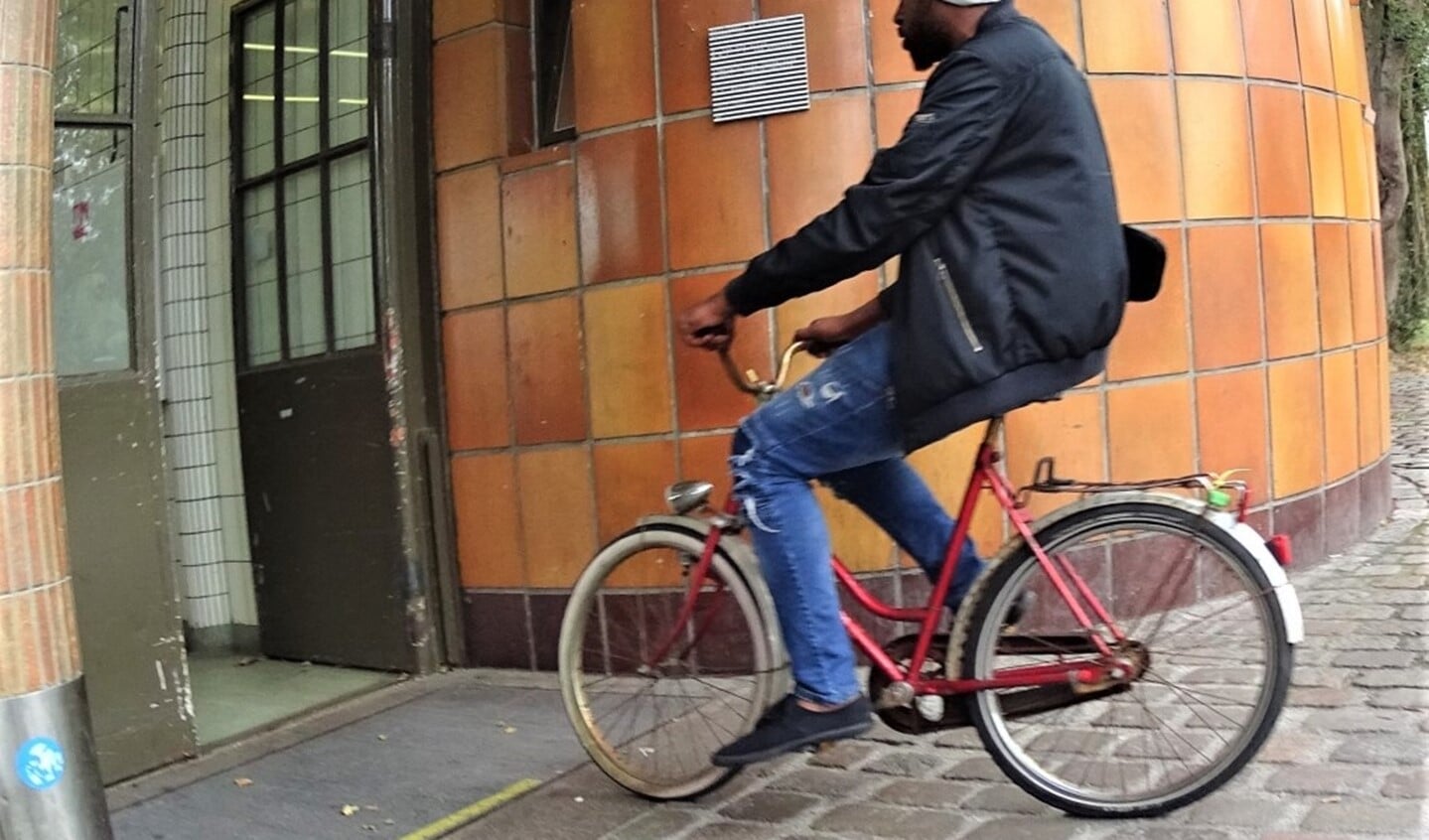 Klant voor de fietstunnel