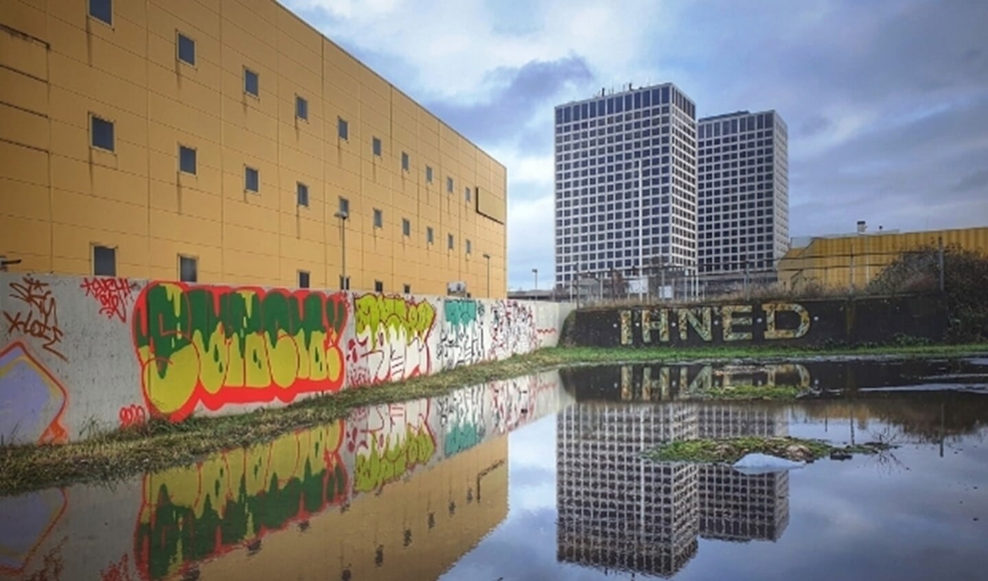 ‘Ook dit is Rotterdam, het M4H gebied achter het Marconiplein.'