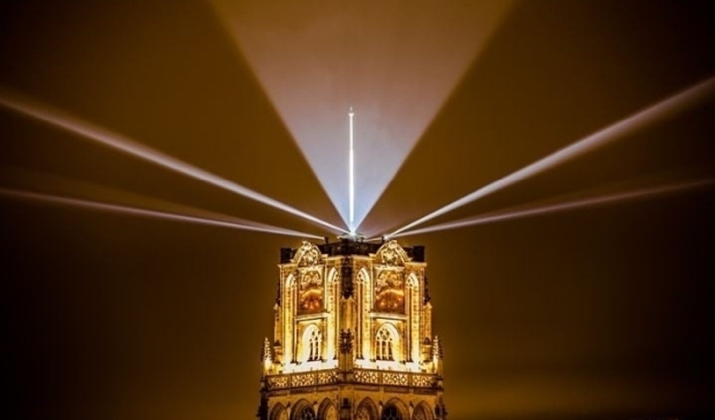 Rotterdam Verlicht op de Laurenskerk. (Foto: Sjoerd van der Pluijm)