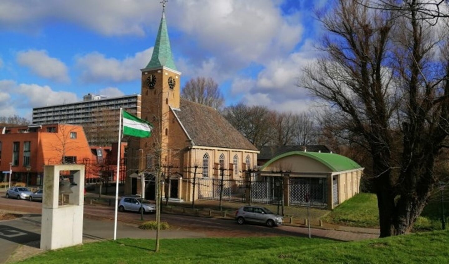 Dorpskerk, Achterweg 10 in Hoogvliet