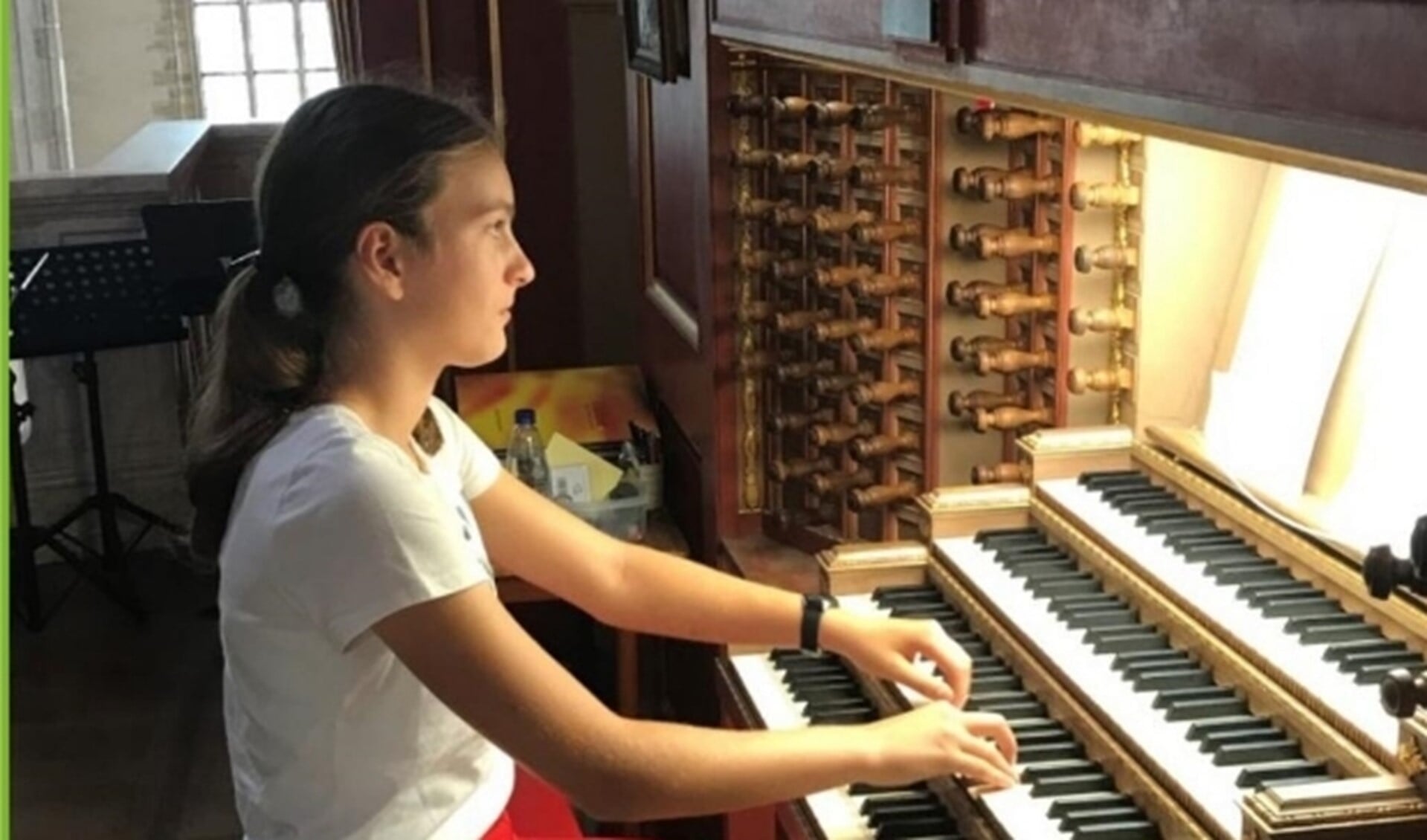 Leanne Pul is één van de jonge organisten.