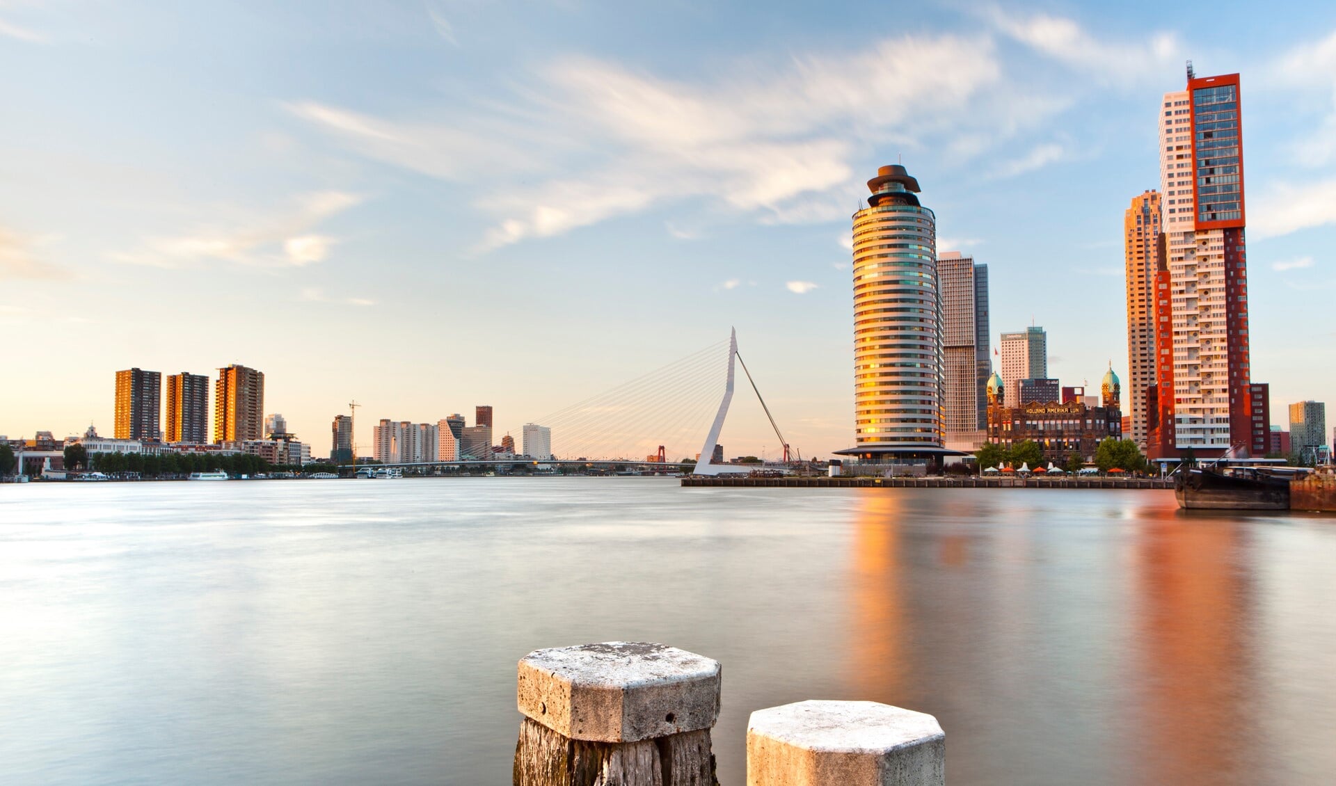De gemeente Rotterdam heeft de beschikbaarheid van riviercruiseschepen geïnventariseerd en opties voor een aantal schepen vastgelegd. Foto: Make It Happen