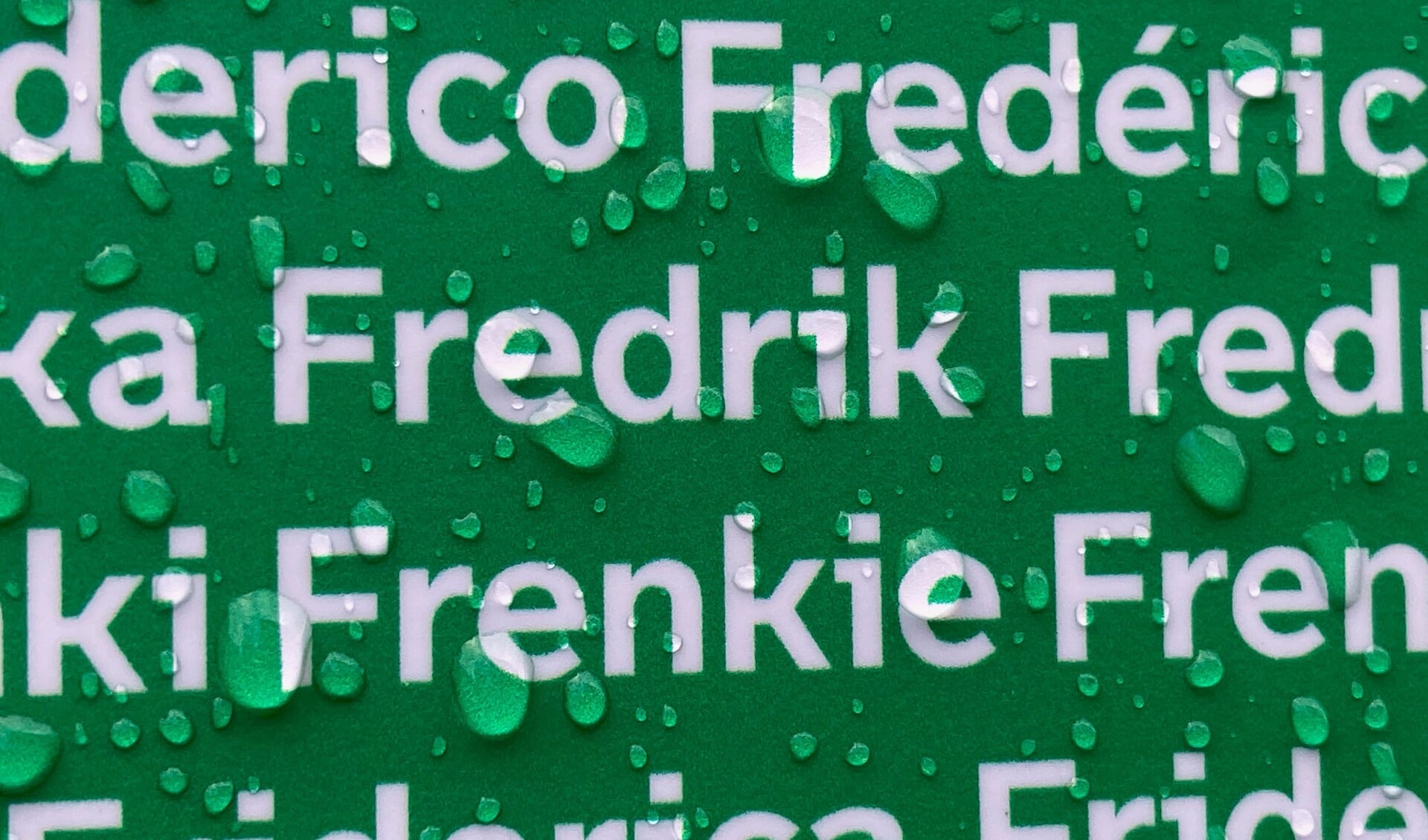 De volledige eerste voornaam van Fred Marree is Fredrik.