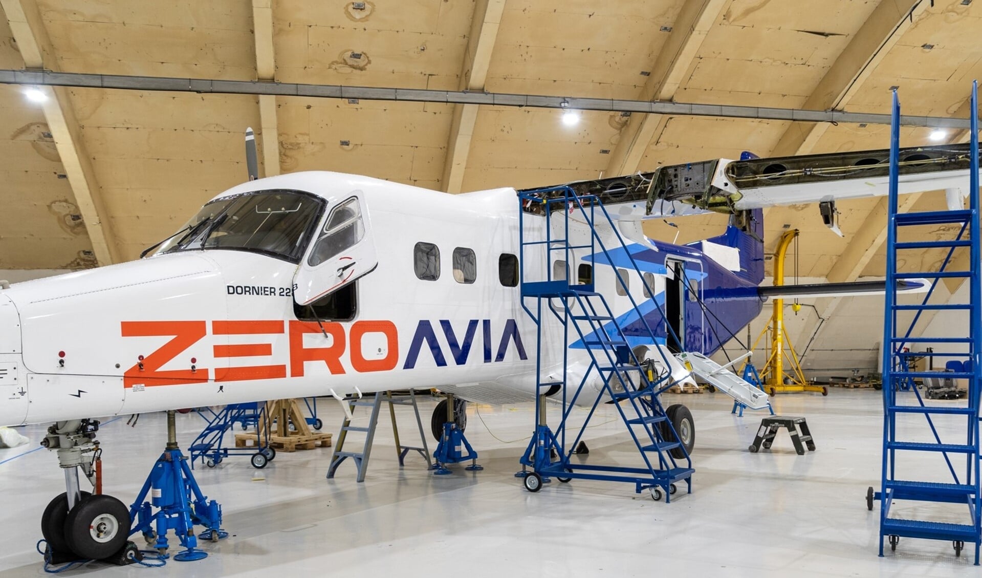 Het toestel, een Dornier 228, dat ontwikkeld wordt door ZeroAvia, gaat geheel op waterstof vliegen. Foto: ZeroAvia/RTHA